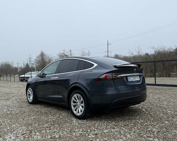 Сірий Тесла Модель Х, об'ємом двигуна 0 л та пробігом 112 тис. км за 21000 $, фото 5 на Automoto.ua