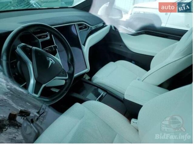 Сірий Тесла Модель Х, об'ємом двигуна 0 л та пробігом 217 тис. км за 25500 $, фото 26 на Automoto.ua