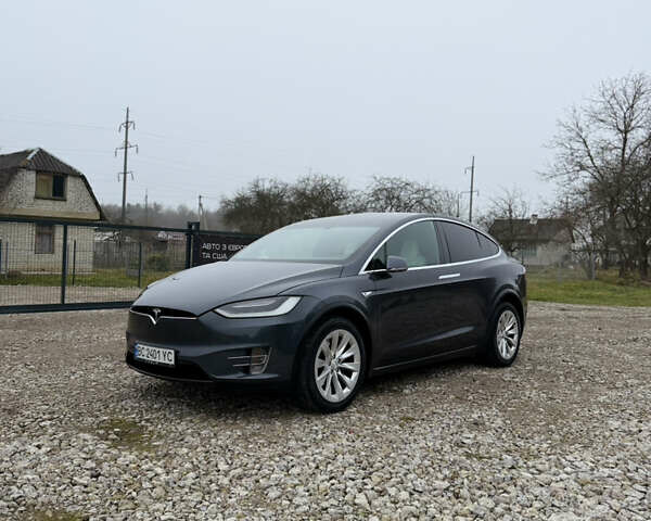 Сірий Тесла Модель Х, об'ємом двигуна 0 л та пробігом 112 тис. км за 21000 $, фото 2 на Automoto.ua