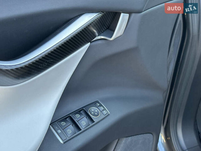 Серый Тесла Модель Х, объемом двигателя 0 л и пробегом 75 тыс. км за 25500 $, фото 65 на Automoto.ua