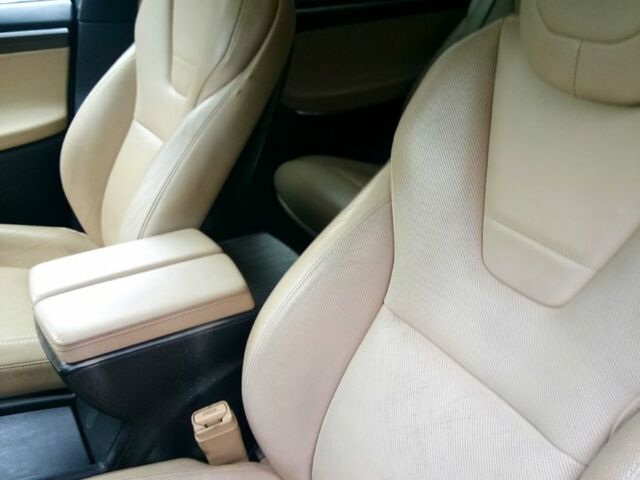 Сірий Тесла Модель Х, об'ємом двигуна 0 л та пробігом 173 тис. км за 21500 $, фото 5 на Automoto.ua