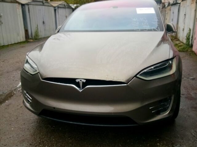 Сірий Тесла Модель Х, об'ємом двигуна 0 л та пробігом 173 тис. км за 21500 $, фото 1 на Automoto.ua