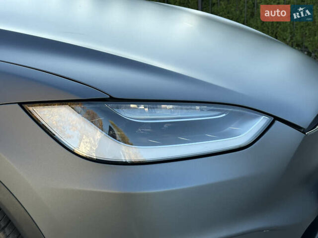 Серый Тесла Модель Х, объемом двигателя 0 л и пробегом 75 тыс. км за 25500 $, фото 21 на Automoto.ua
