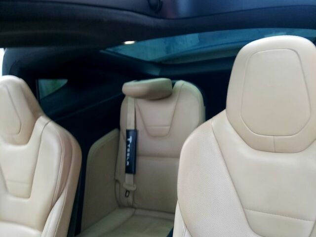 Сірий Тесла Модель Х, об'ємом двигуна 0 л та пробігом 173 тис. км за 21500 $, фото 6 на Automoto.ua