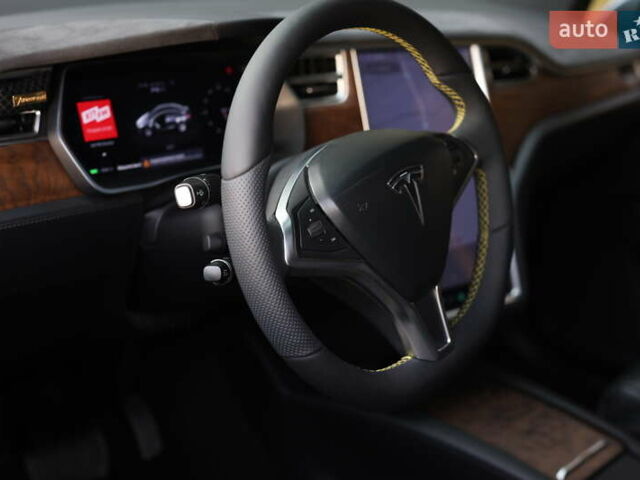 Тесла Модель Х 2016 в Ивано-Франковске на Automoto.ua Серый Тесла Модель Х, объемом двигателя 0 л и пробегом 120 тыс. км за 25000 $, фото 15 на Automoto.ua