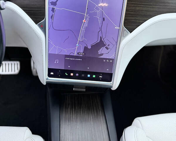 Сірий Тесла Модель Х, об'ємом двигуна 0 л та пробігом 112 тис. км за 21000 $, фото 11 на Automoto.ua