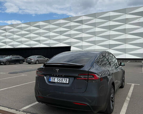 Серый Тесла Модель Х, объемом двигателя 0 л и пробегом 171 тыс. км за 22700 $, фото 11 на Automoto.ua