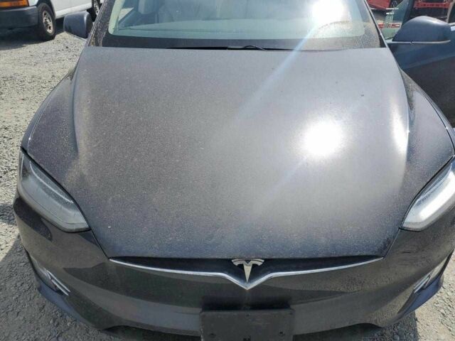 Сірий Тесла Модель Х, об'ємом двигуна 0 л та пробігом 65 тис. км за 8700 $, фото 11 на Automoto.ua