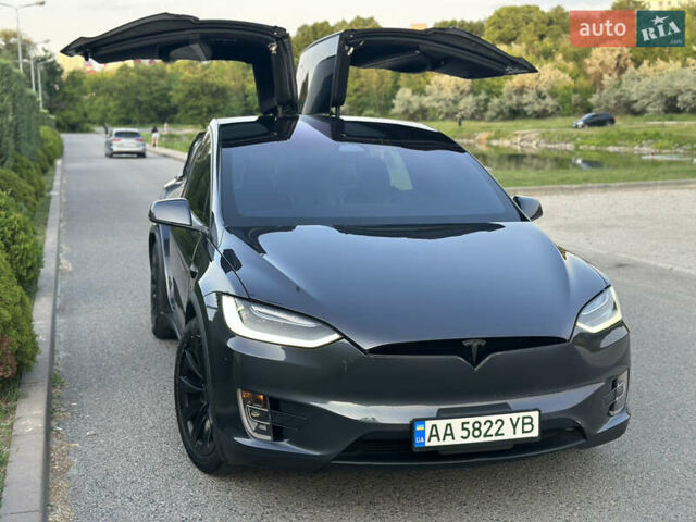 Сірий Тесла Модель Х, об'ємом двигуна 0 л та пробігом 115 тис. км за 24900 $, фото 2 на Automoto.ua