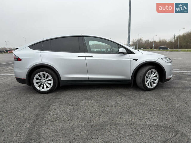 Серый Тесла Модель Х, объемом двигателя 0 л и пробегом 215 тыс. км за 21700 $, фото 33 на Automoto.ua