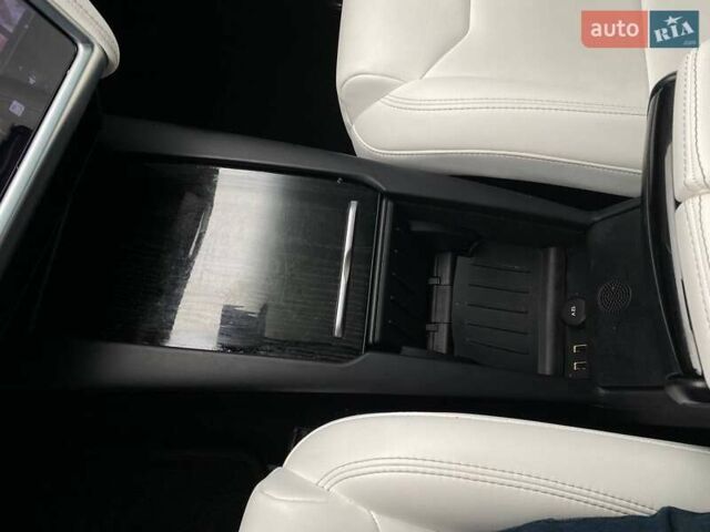 Сірий Тесла Модель Х, об'ємом двигуна 0 л та пробігом 108 тис. км за 19700 $, фото 13 на Automoto.ua