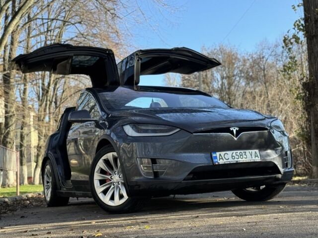 Серый Тесла Модель Х, объемом двигателя 0 л и пробегом 173 тыс. км за 18999 $, фото 5 на Automoto.ua