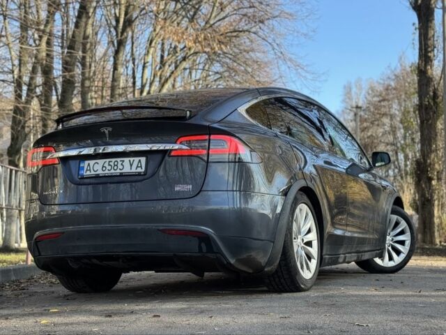 Серый Тесла Модель Х, объемом двигателя 0 л и пробегом 173 тыс. км за 18999 $, фото 9 на Automoto.ua