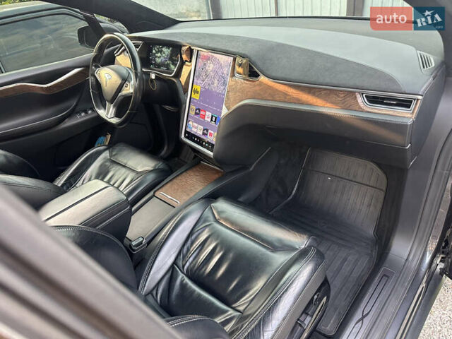 Сірий Тесла Модель Х, об'ємом двигуна 0 л та пробігом 115 тис. км за 24900 $, фото 20 на Automoto.ua