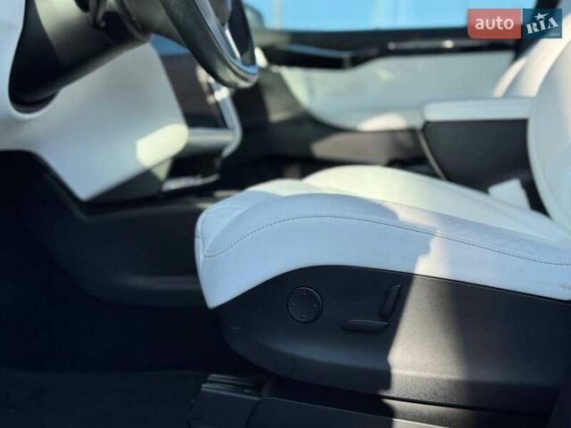 Сірий Тесла Модель Х, об'ємом двигуна 0 л та пробігом 105 тис. км за 28000 $, фото 13 на Automoto.ua