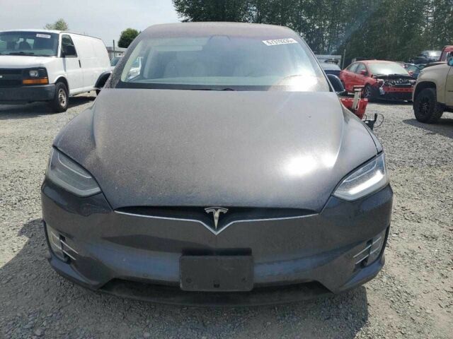 Сірий Тесла Модель Х, об'ємом двигуна 0 л та пробігом 65 тис. км за 8700 $, фото 4 на Automoto.ua