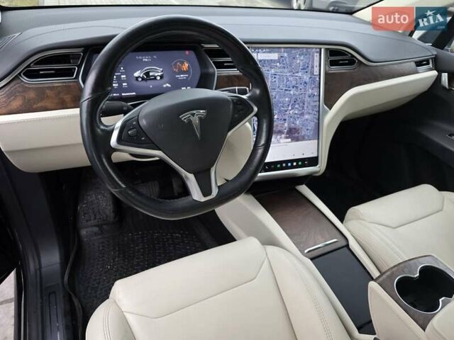 Сірий Тесла Модель Х, об'ємом двигуна 0 л та пробігом 199 тис. км за 18700 $, фото 16 на Automoto.ua