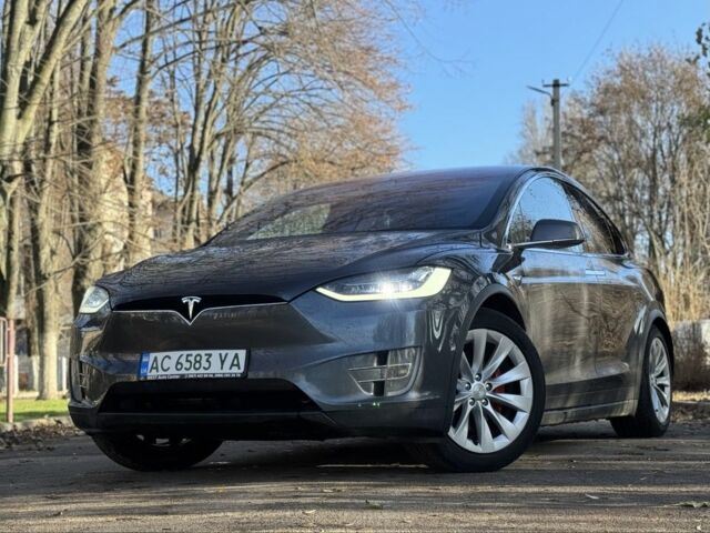 Серый Тесла Модель Х, объемом двигателя 0 л и пробегом 173 тыс. км за 18999 $, фото 2 на Automoto.ua