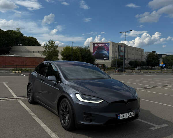 Серый Тесла Модель Х, объемом двигателя 0 л и пробегом 171 тыс. км за 22700 $, фото 17 на Automoto.ua