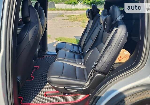 Сірий Тесла Модель Х, об'ємом двигуна 0 л та пробігом 75 тис. км за 32000 $, фото 16 на Automoto.ua