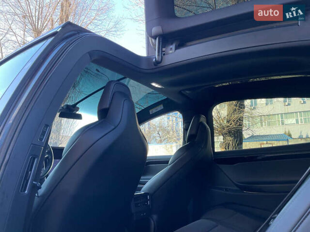 Серый Тесла Модель Х, объемом двигателя 0 л и пробегом 102 тыс. км за 26500 $, фото 31 на Automoto.ua