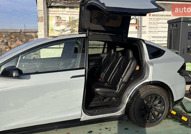 Сірий Тесла Модель Х, об'ємом двигуна 0 л та пробігом 102 тис. км за 29800 $, фото 8 на Automoto.ua
