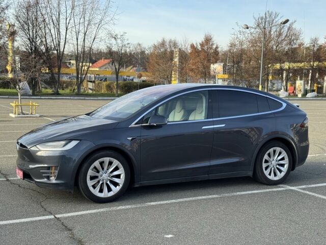 Серый Тесла Модель Х, объемом двигателя 0 л и пробегом 233 тыс. км за 17500 $, фото 23 на Automoto.ua