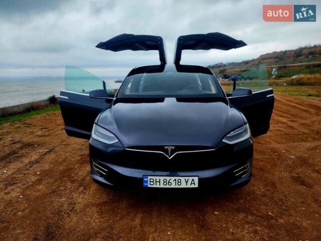Тесла Модель Х 2018 у Одесі на Automoto.ua Сірий Тесла Модель Х, об'ємом двигуна 0 л та пробігом 185 тис. км за 27500 $, фото 31 на Automoto.ua