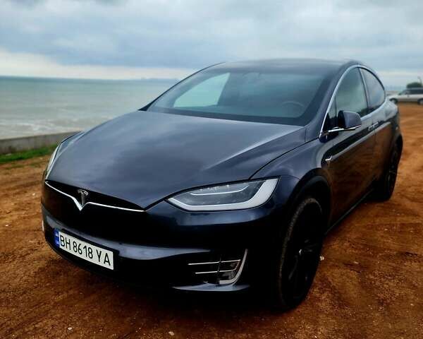 Тесла Модель Х 2018 у Одесі на Automoto.ua Сірий Тесла Модель Х, об'ємом двигуна 0 л та пробігом 185 тис. км за 27500 $, фото 2 на Automoto.ua