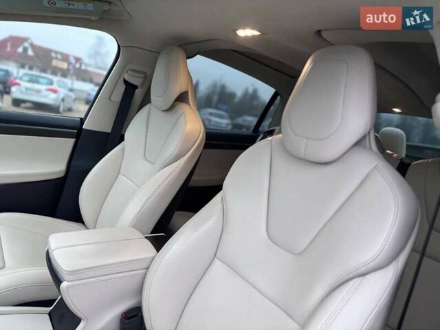 Сірий Тесла Модель Х, об'ємом двигуна 0 л та пробігом 84 тис. км за 23999 $, фото 17 на Automoto.ua