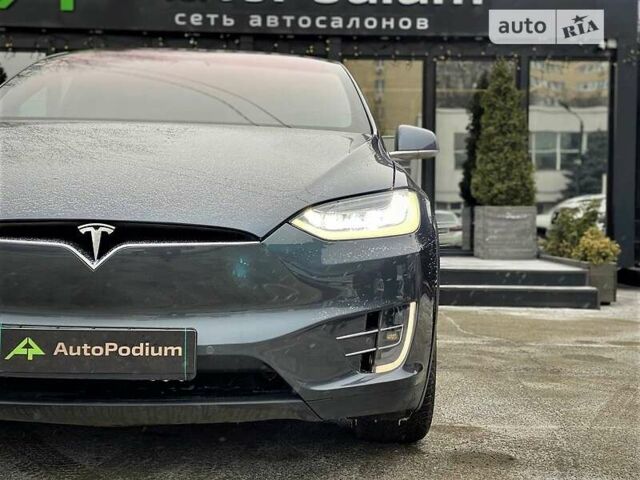 Сірий Тесла Модель Х, об'ємом двигуна 0 л та пробігом 48 тис. км за 47500 $, фото 4 на Automoto.ua