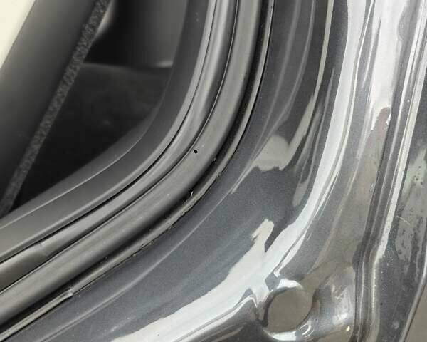 Серый Тесла Модель Х, объемом двигателя 0 л и пробегом 67 тыс. км за 35000 $, фото 8 на Automoto.ua