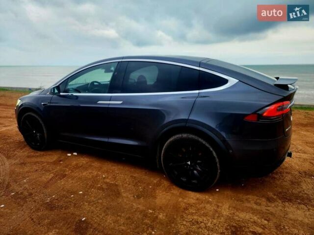 Тесла Модель Х 2018 у Одесі на Automoto.ua Сірий Тесла Модель Х, об'ємом двигуна 0 л та пробігом 185 тис. км за 27500 $, фото 8 на Automoto.ua