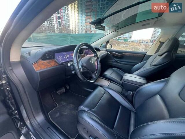 Сірий Тесла Модель Х, об'ємом двигуна 0 л та пробігом 170 тис. км за 23500 $, фото 10 на Automoto.ua