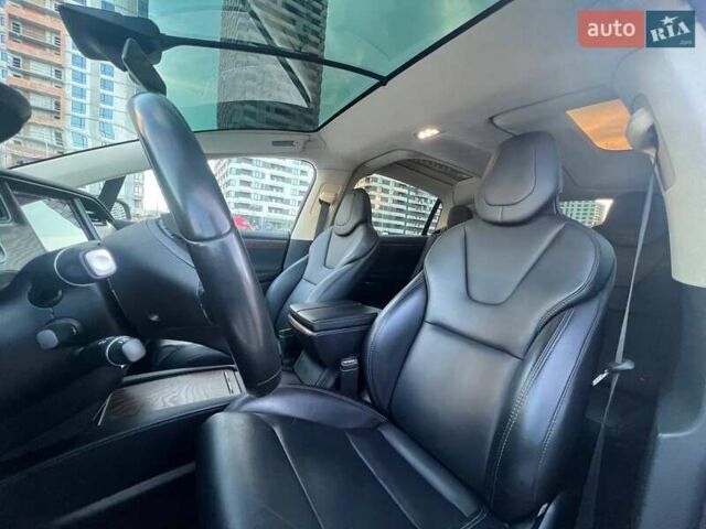 Сірий Тесла Модель Х, об'ємом двигуна 0 л та пробігом 170 тис. км за 23500 $, фото 9 на Automoto.ua