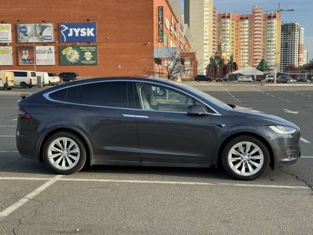 Серый Тесла Модель Х, объемом двигателя 0 л и пробегом 233 тыс. км за 17500 $, фото 15 на Automoto.ua