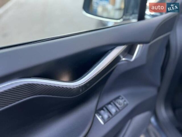 Сірий Тесла Модель Х, об'ємом двигуна 0 л та пробігом 144 тис. км за 28950 $, фото 30 на Automoto.ua