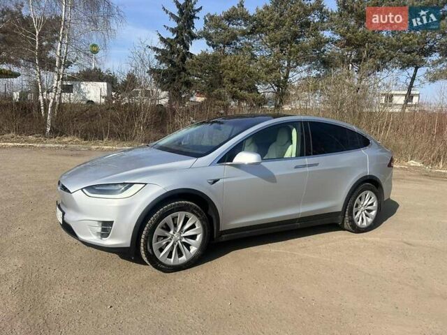 Серый Тесла Модель Х, объемом двигателя 0 л и пробегом 88 тыс. км за 23000 $, фото 4 на Automoto.ua