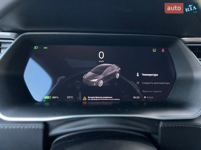 Сірий Тесла Модель Х, об'ємом двигуна 0 л та пробігом 144 тис. км за 28950 $, фото 51 на Automoto.ua