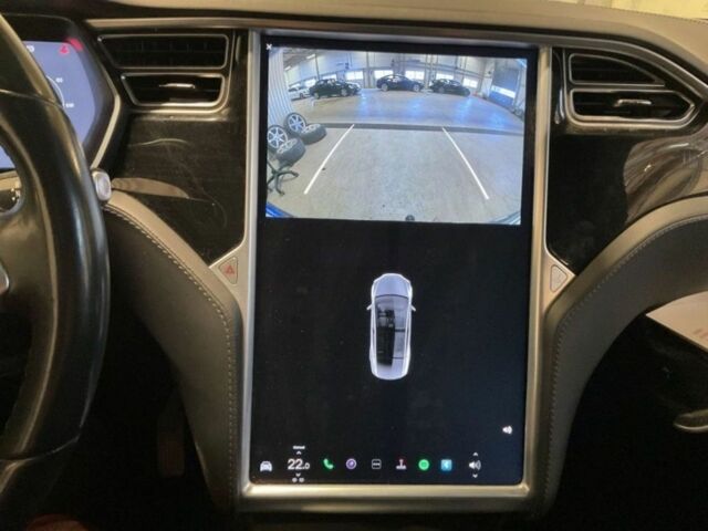 Серый Тесла Модель Х, объемом двигателя 0 л и пробегом 190 тыс. км за 20582 $, фото 9 на Automoto.ua