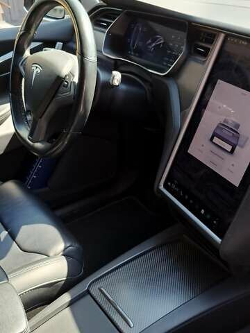 Тесла Модель Х 2018 в Киеве на Automoto.ua Серый Тесла Модель Х, объемом двигателя 0 л и пробегом 123 тыс. км за 24500 $, фото 12 на Automoto.ua
