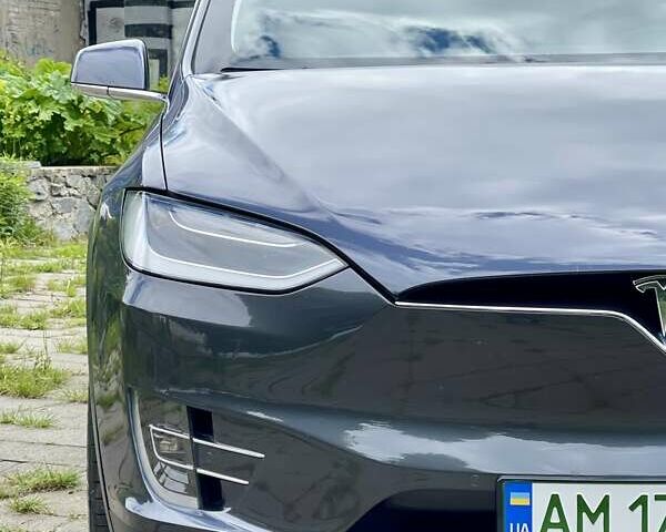 Сірий Тесла Модель Х, об'ємом двигуна 0 л та пробігом 181 тис. км за 28900 $, фото 5 на Automoto.ua