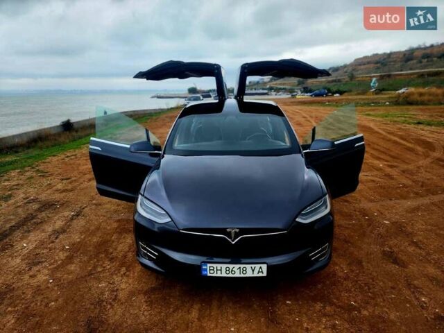 Тесла Модель Х 2018 у Одесі на Automoto.ua Сірий Тесла Модель Х, об'ємом двигуна 0 л та пробігом 185 тис. км за 27500 $, фото 36 на Automoto.ua