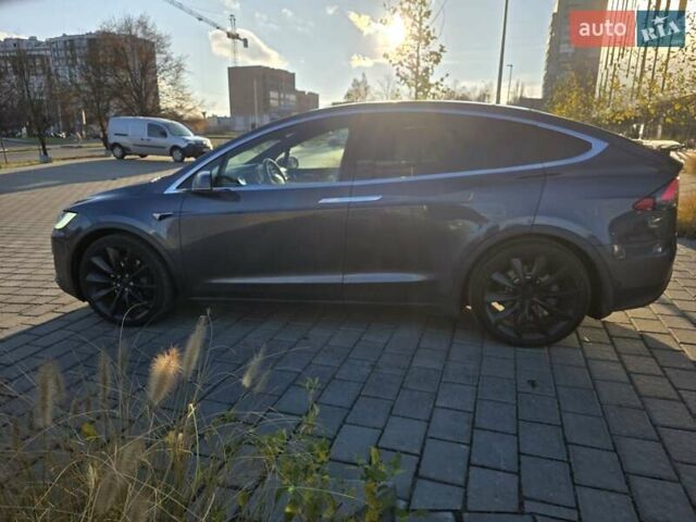 Сірий Тесла Модель Х, об'ємом двигуна 0 л та пробігом 226 тис. км за 21300 $, фото 10 на Automoto.ua