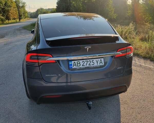 Серый Тесла Модель Х, объемом двигателя 0 л и пробегом 93 тыс. км за 35000 $, фото 8 на Automoto.ua
