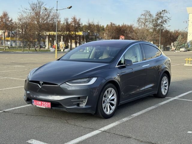 Серый Тесла Модель Х, объемом двигателя 0 л и пробегом 233 тыс. км за 17500 $, фото 21 на Automoto.ua