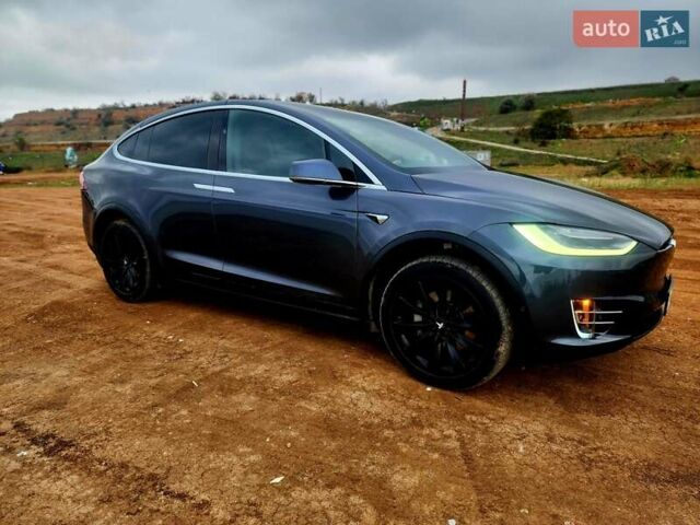 Тесла Модель Х 2018 у Одесі на Automoto.ua Сірий Тесла Модель Х, об'ємом двигуна 0 л та пробігом 185 тис. км за 27500 $, фото 5 на Automoto.ua