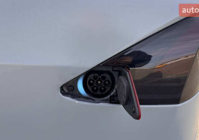 Сірий Тесла Модель Х, об'ємом двигуна 0 л та пробігом 102 тис. км за 29800 $, фото 15 на Automoto.ua