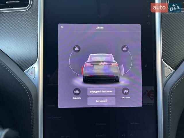 Серый Тесла Модель Х, объемом двигателя 0 л и пробегом 144 тыс. км за 28950 $, фото 38 на Automoto.ua