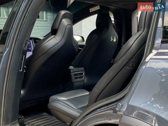 Сірий Тесла Модель Х, об'ємом двигуна 0 л та пробігом 176 тис. км за 36500 $, фото 15 на Automoto.ua